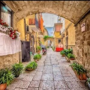 L'Incanto Del Borgo Antico- Locazione Turistica